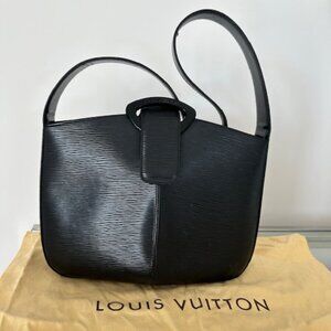 Louis Vuitton Reverie Epi One Shoulder Bag Gold Bracket Noir Authentic